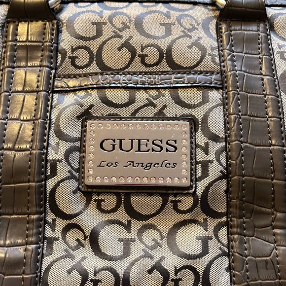 BUNDLE WITH A WALLET AND SAVE - Guess Grey Canvas Purse - Picture 4 of 12